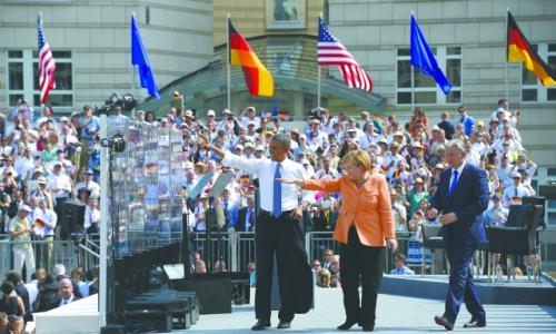 �W���R�cĬ�ˠ��ڷ�������������Ⱥ�]�����⡣